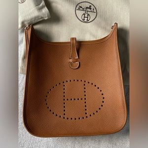 Hermes Evelyn III 29 Bag Gold